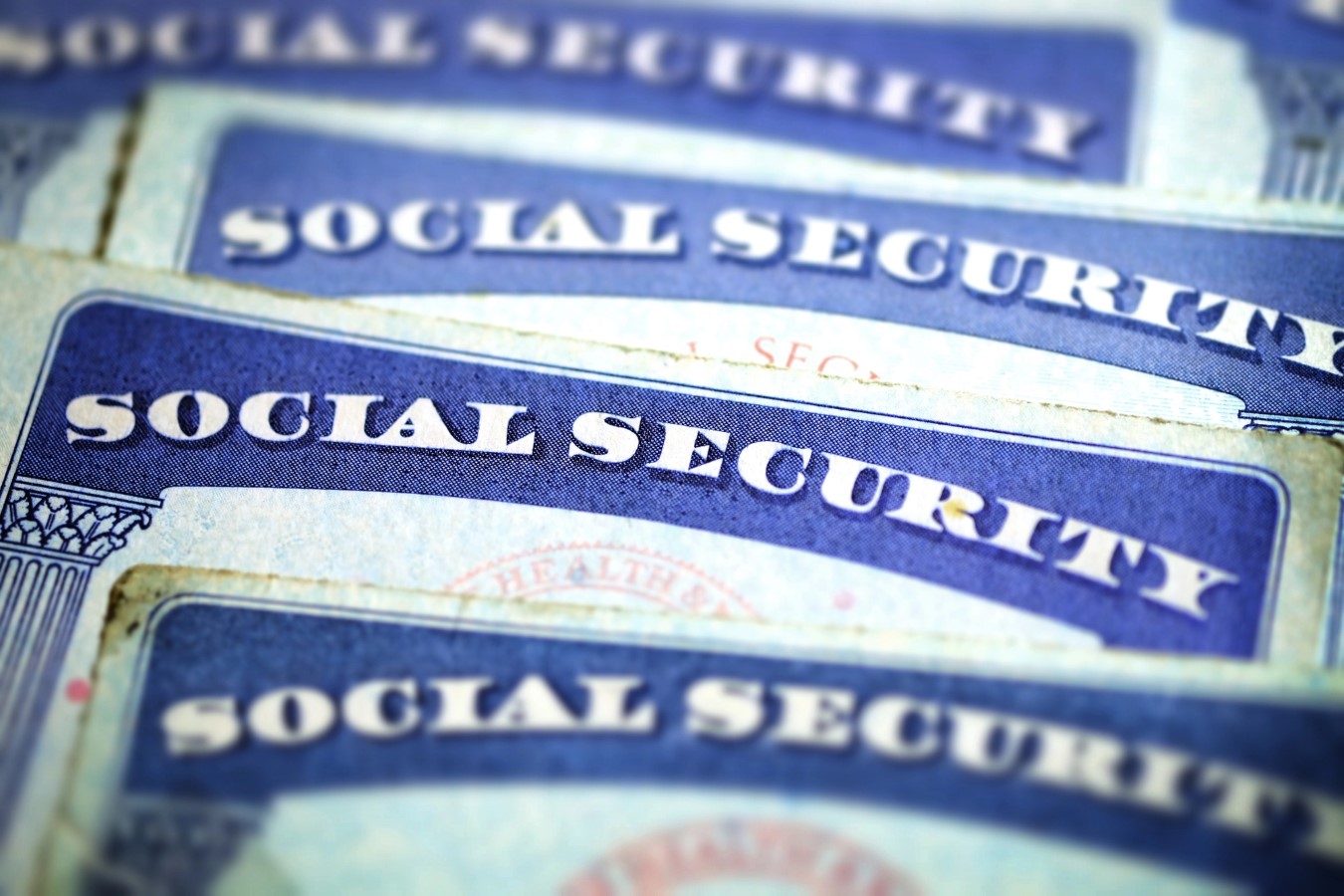 social-security-backlog-hits-5.2-million-as-biden’s-telework-deal-complicates-trump’s-plans,-leaves-seniors-struggling-–-financial-freedom-countdown